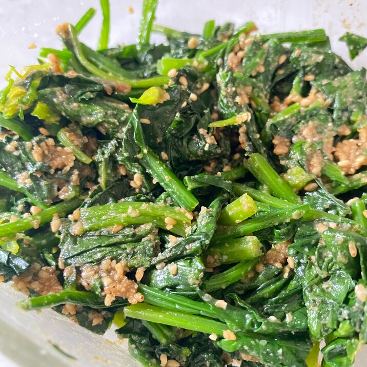 ほうれん草の胡麻たっぷり和え